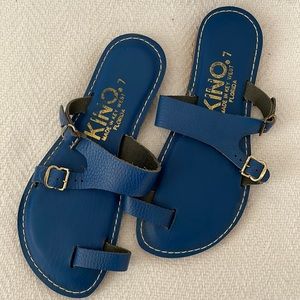 KINO Sz 7 Blue Leather Sandals - Key West